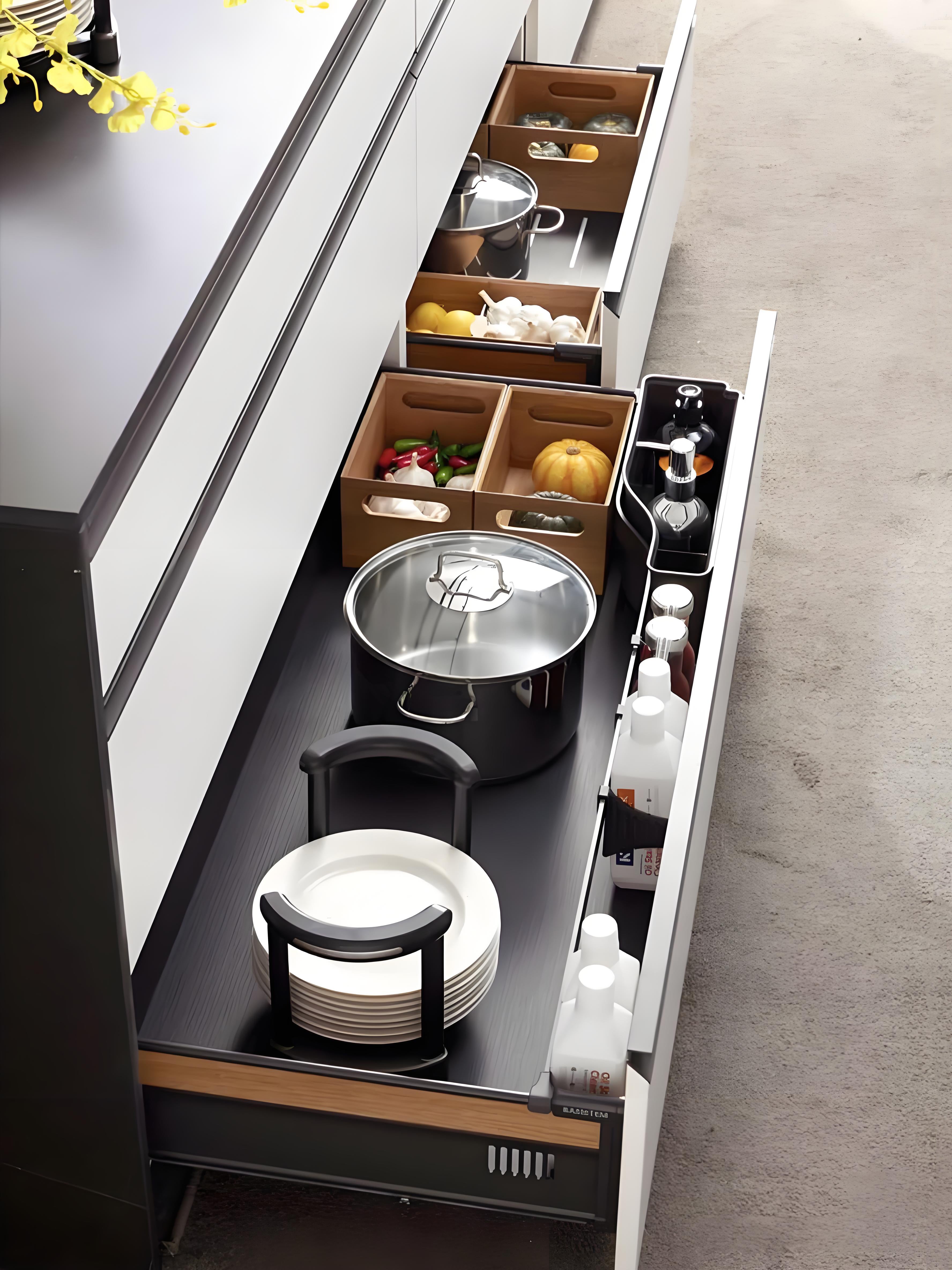 Multi-level cookware storage drawer