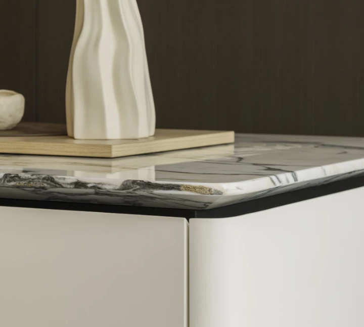 Curved home bar countertop detail